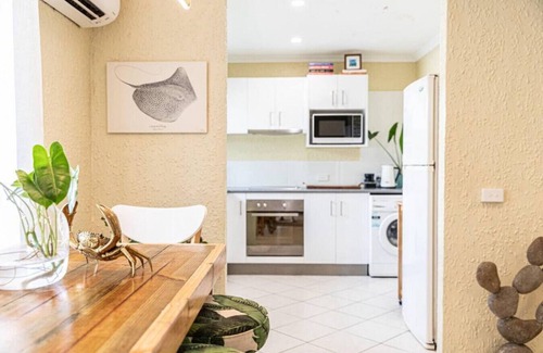 Port Douglas Apartment | Ms Rabbits Apartment in Paradise