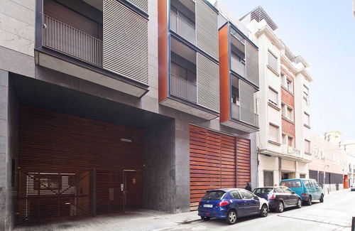 El Putget i Farro Apartment | MSB Pool with Terrace