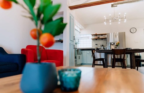 Encanto Condo | Msg for 5% off 2Bed 2Bath KingBeds 2Pools CoveredParking Midtown PHX Condo