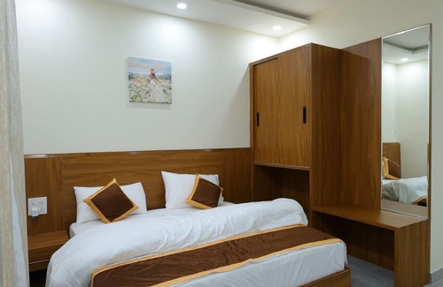 Ghaziabad Hotel | MST Farm & Resort