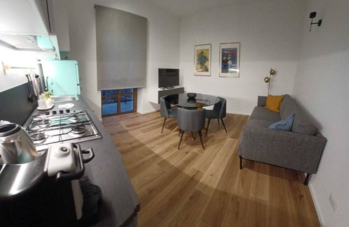Quartiere XXII Collatino Apartment | MT apartment - Elegant apartment and well connected