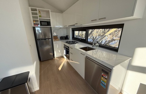 Mount Buller House | Mt Buller 3BR Family Chalet-Spacious+ Cozy Touches