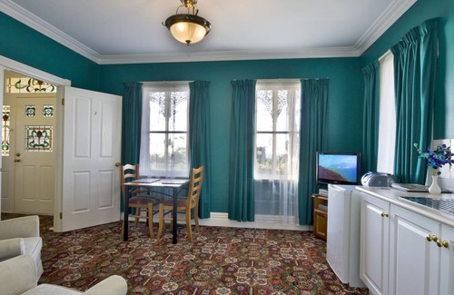 Mount Martha Bed & Breakfast | Mt. Martha B&B By The Sea