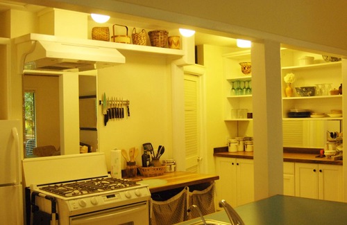 Fayetteville Apartment | Mt SEQUOYAH; Close to UofA Campus, Fayetteville SQUARE; 10 minutes to WRMC;