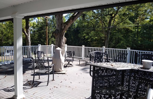 New Castle House | Mt Summit Lake Lodge