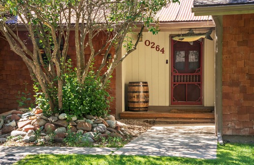 Carbondale House | Mtn Home on Pond w/Mt. Sopris Views, outdoor spaces, BBQ, 25 Mi. to Aspen