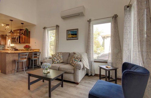 Livingston Apartment | Mtn-View Gem w/Grill: 2 Mi to Dtwn Livingston