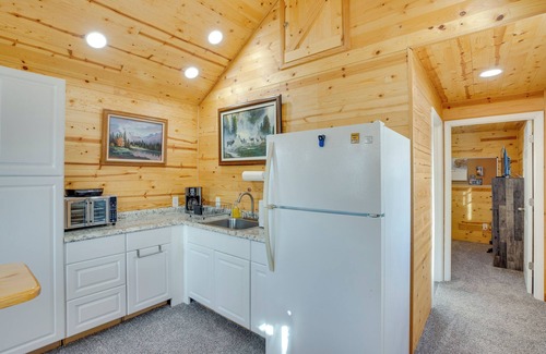 Grand Junction Cabin | Mtn-View Haven: Walk to Whitewater Hill!