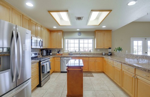 Desert Hot Springs House | Mtn-View Oasis w/2 Patios in Desert Hot Springs!
