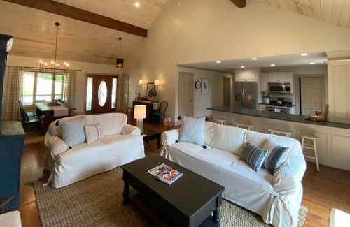 Clarkesville House | Mtn Views, Creek, and Trails on PRIVATE 7+ Acres