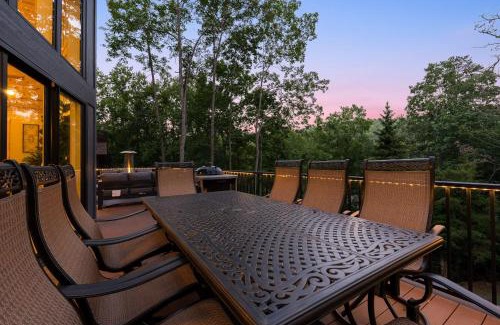 Massanutten House | Mtn Views - Hot Tub - Nature - Escape - Serenity