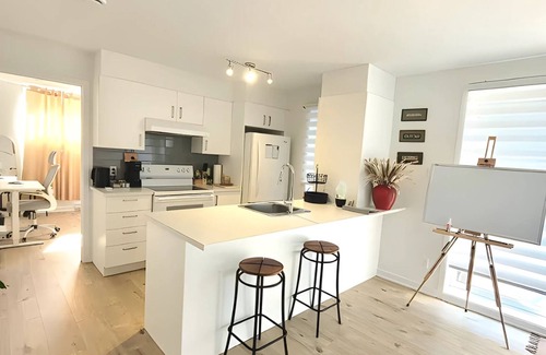 Longueuil Apartment | MTR Apart Longueuil/Montreal Corporate & family Stays |Furnished & All-Inclusive