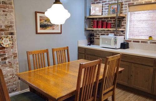 Haines House | Muddy Creek Manor - Country Charm & Beautiful Views! 2 Bdrm, 2 Bath