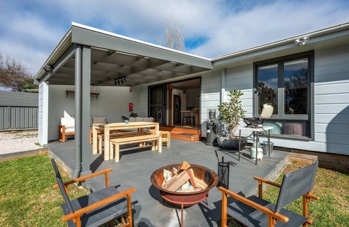 Central Mudgee House | Mudgee Burrow Nordic Cottage Chic in Town
