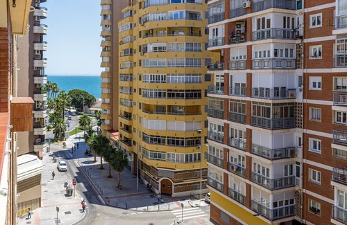La Malagueta Apartment | Muelle Uno Studio with Sea View