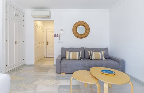 La Malagueta Apartment | Muelle Uno Studio with Sea View