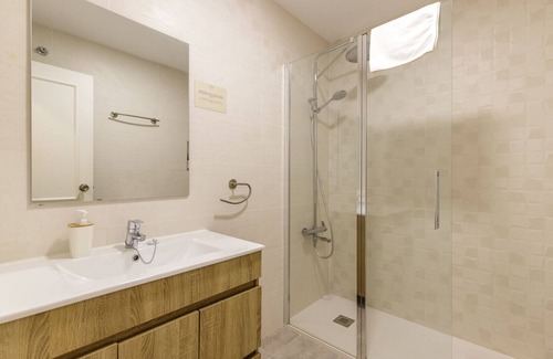 La Malagueta Apartment | Muelle Uno Studio with Sea View