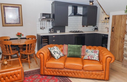 Wooler Cottage | MUFFINS, character holiday cottage, with a garden in Wooler