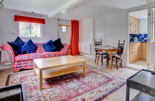 Foxhall House | Mulberry End - One Bedroom House, Sleeps 2