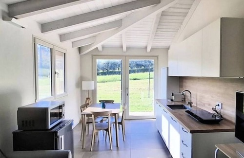 Cesena Apartment | Mulberry Hill: comfort in the early Cesena countryside.