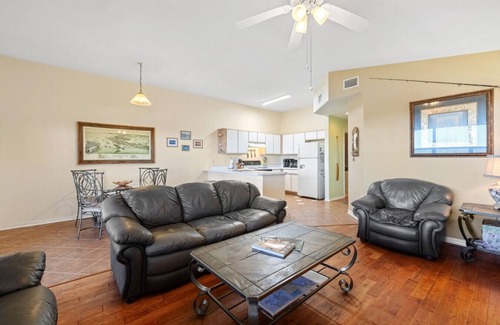 Cedar Key Condo | Mullet Manor the Fishing Cabin Condo!
