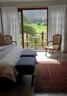 Hermanus House | Mulligans Guest Lodge