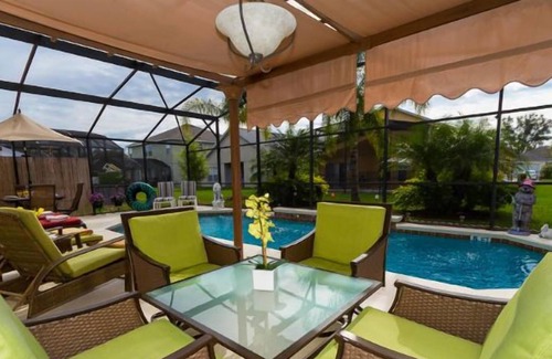 Seasons House | Multi TVs – Wi-Fi – Near Disney – Games Room – Pool – Seasons