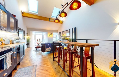 Baglan House | Mumbles Cottage - On the Beachn