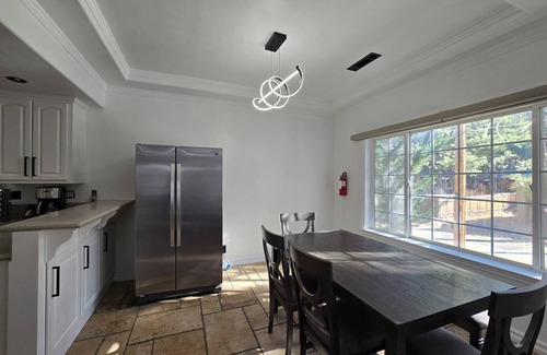 Summit Estates Apartment | Munguia Summit Camp Modern Home Unit B