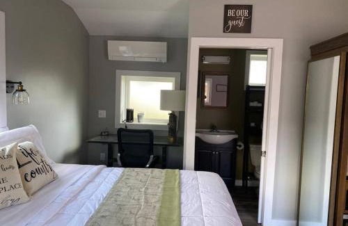 Catskill House | Murphys Law Inn 3