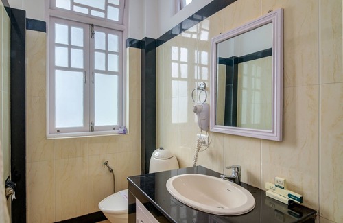 Darjeeling Hotel | Muscatel SpringBurn - 100Mts MallRoad