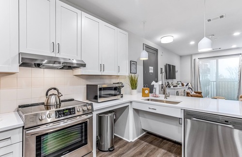 Rolling Mill Hill Condo | Muse | Centrally-located condo with fast WiFi, central AC, balcony & gym