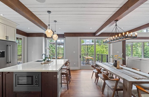 Lake of Bays Cottage | Muskoka Cottage Retreat, 6 Bedrooms Luxury Cottage