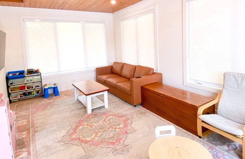 Bracebridge House | Muskoka Spence Lake Cottage Retreat - NEW HOME