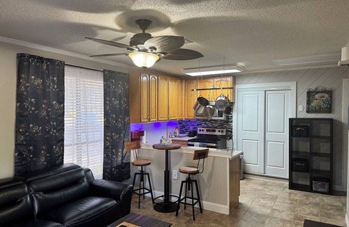 Merritt Island Apartment | Mustang Manor
