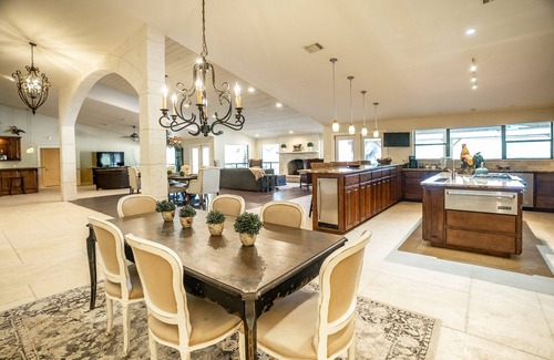 Marble Falls House | Mustang Meadows: Luxury Texas Hill Country Retreat