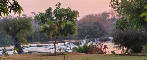 Zambia House | Mutanda Georgie's Bar & Grill