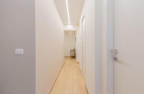 Buon Pastore-Sant'Agnese-San Damaso Apartment | Mutina LuxLife Home close to Center - Free Parking