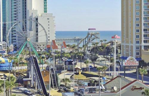 Myrtle Beach Villa | MV105B Myrtle Villa 4BR/3B second row at 704 S Ocean Blvd