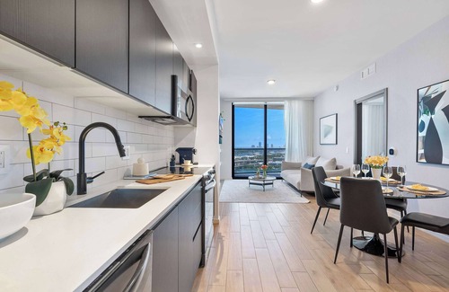 Downtown Miami Apartment | MVR - 2BR Luxury Stay in the Heart of Miami
