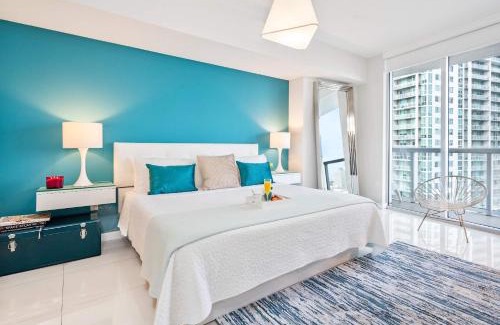 Downtown Miami Apartment | MVR - Luxury & Location at Icon Brickell