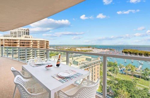 Coconut Grove Apartment | MVR - Steps from Miami-s Top Attractions