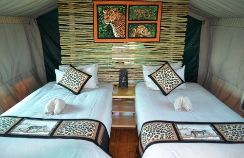 Kavimba Cabin | Mwandi View Lodge