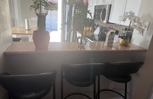 Deer Valley Condo | My Cozy Condo , North Phoenix Area Close to Freeways and Shopping
