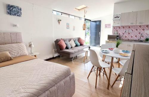 Fontibon Apartment | My Little Home B Y D - Apartaestudio Independiente