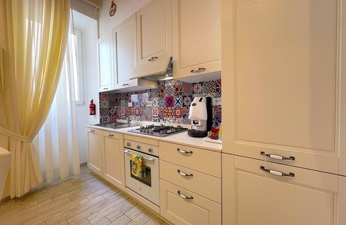 Sant' Ambrogio Apartment | My Luxury M&G Florence