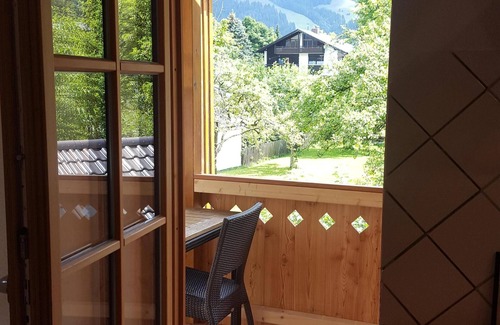 Oberammergau Apartment | my neighborhood modern and fully furnished apartments with mountain views!