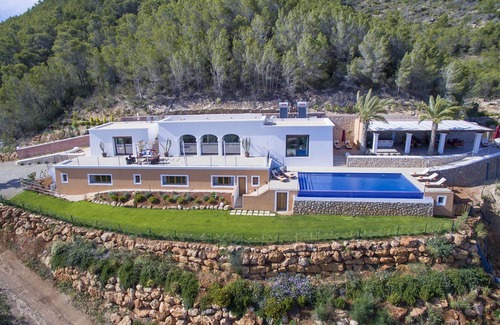 Sant Joan de Labritja Villa | My Rental Homes - Villa Edward with terraces all of them very well furnished