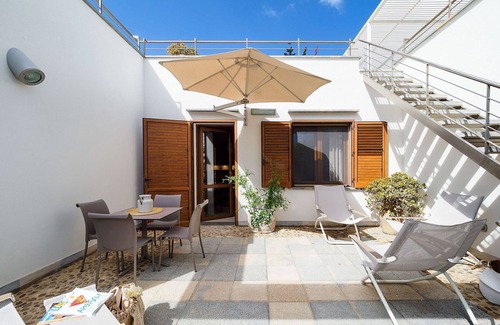 San Vito Lo Capo House | My Rental Homes - Mulberry House just a short walk from San Vito Lo Capo’s center