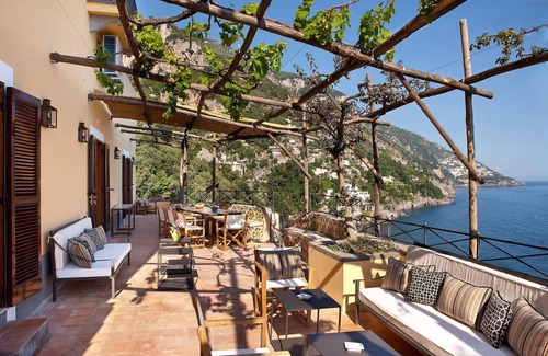 Positano City Centre House | My Rental Homes - Casa La Riva with shared pool, semi private beach and garden